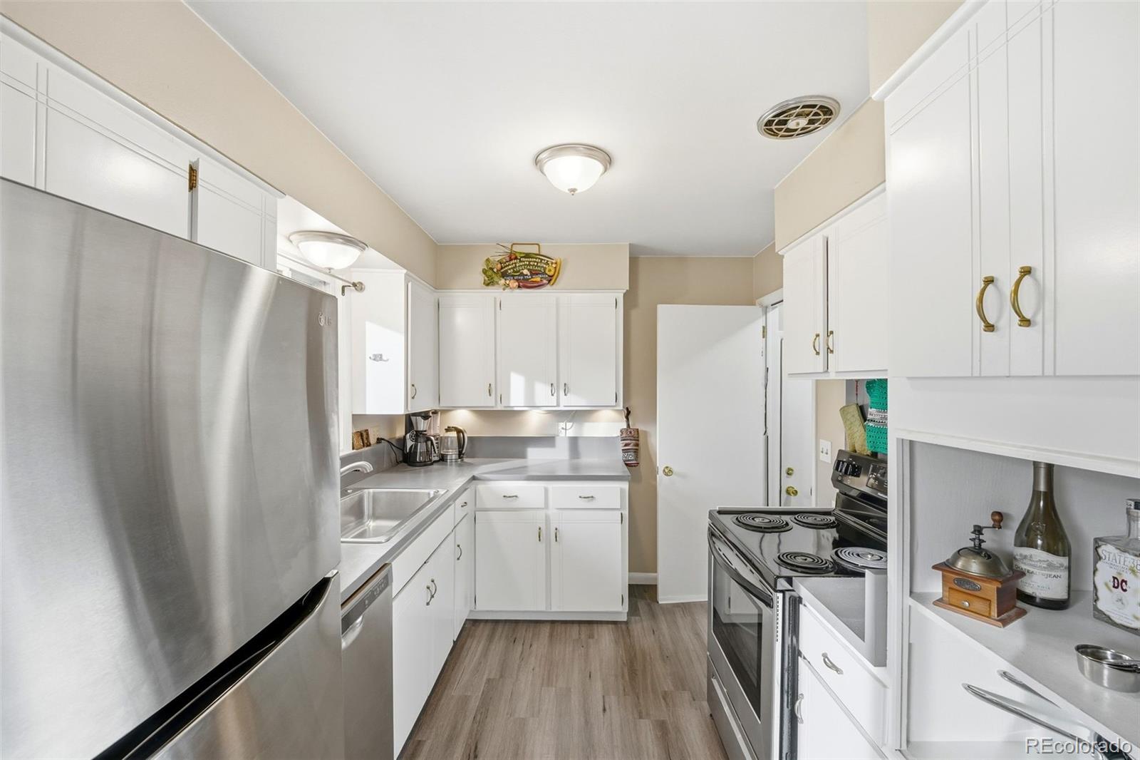 3712 Sheffield Lane Colorado Springs CO 80907