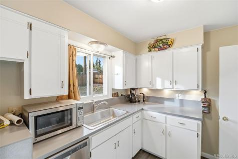 3712 Sheffield Lane Colorado Springs CO 80907