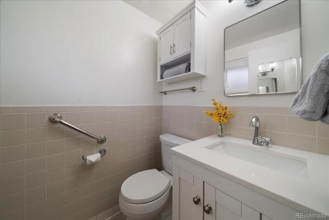 593 E Amherst Place Englewood CO 80113