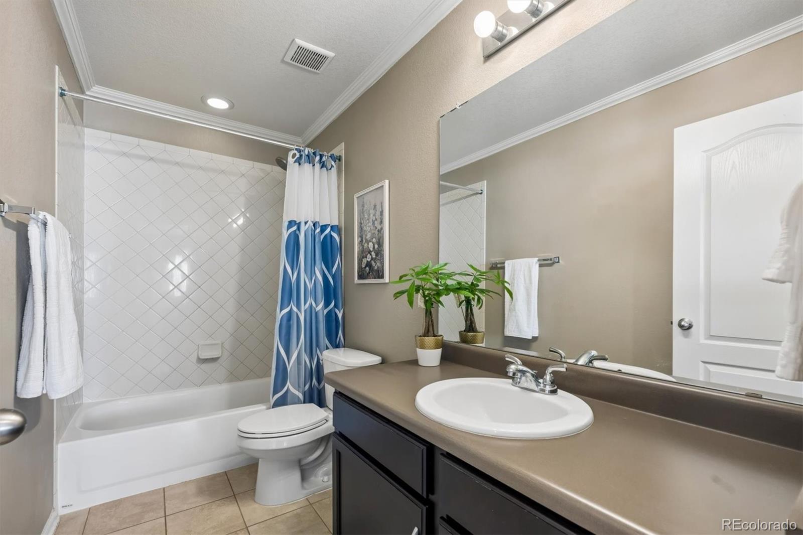 25980 E Davies Drive Aurora CO 80016