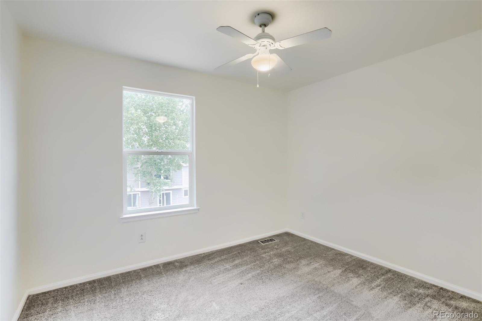 676 Hedgerow Way Brighton CO 80601