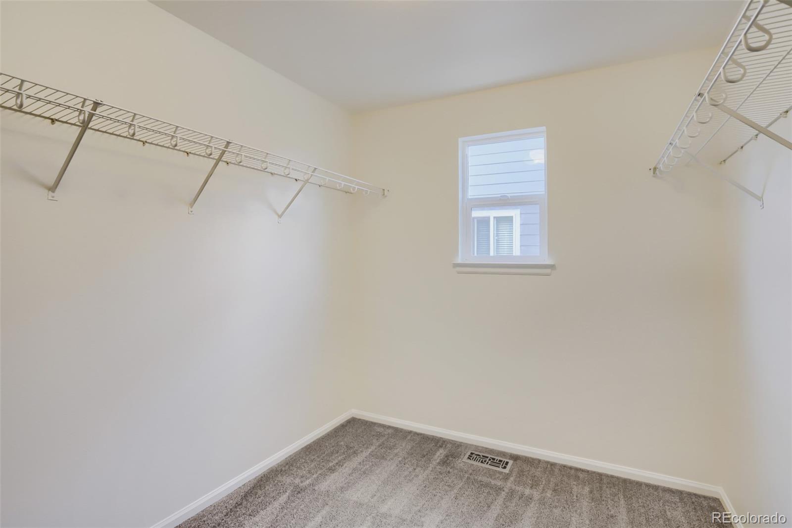 676 Hedgerow Way Brighton CO 80601