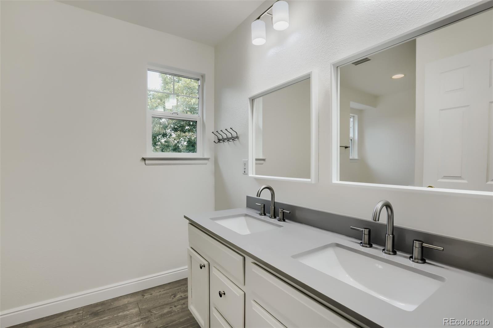 676 Hedgerow Way Brighton CO 80601