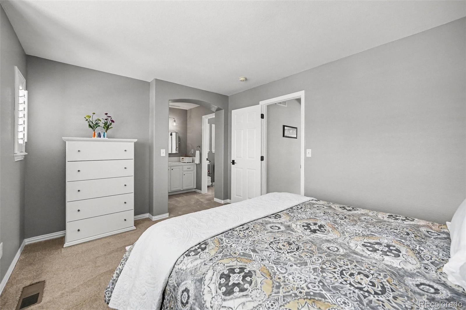 3307 Sturbridge Drive Highlands Ranch CO 80129