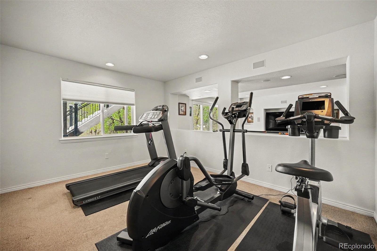 3307 Sturbridge Drive Highlands Ranch CO 80129