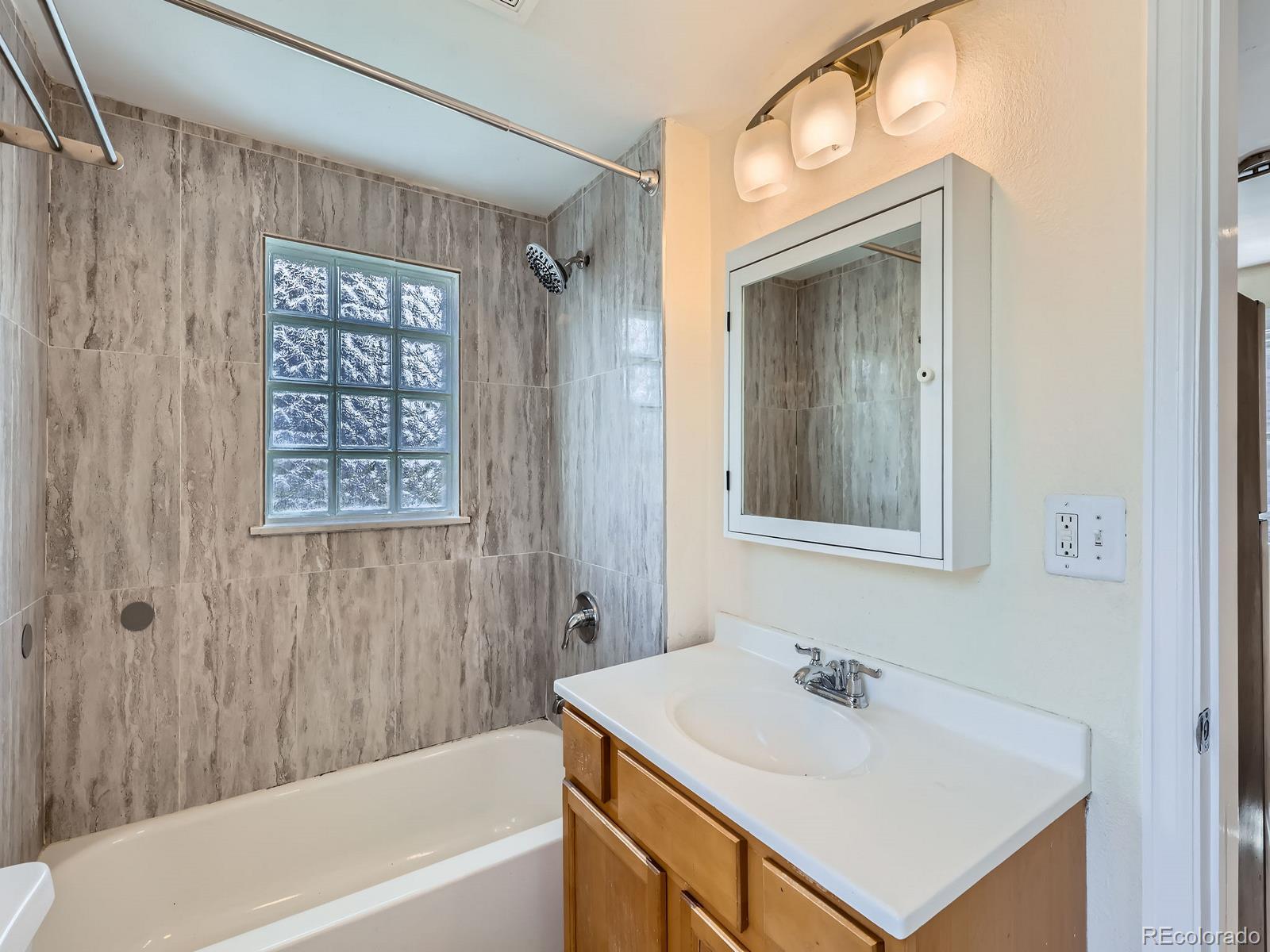 66 E 45th Avenue Denver CO 80216