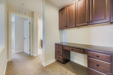 4927 S Addison Way Aurora CO 80016