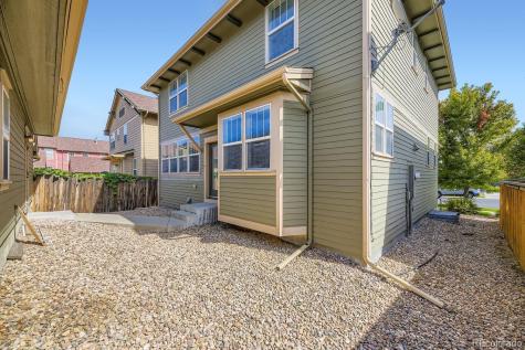 4927 S Addison Way Aurora CO 80016