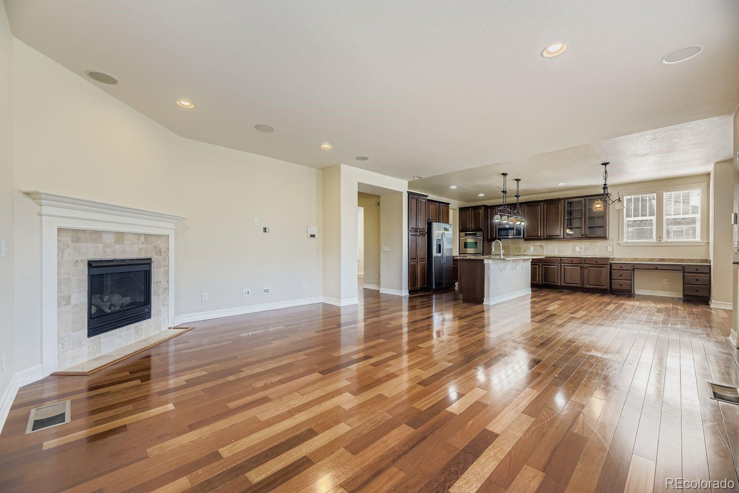 4927 S Addison Way Aurora CO 80016