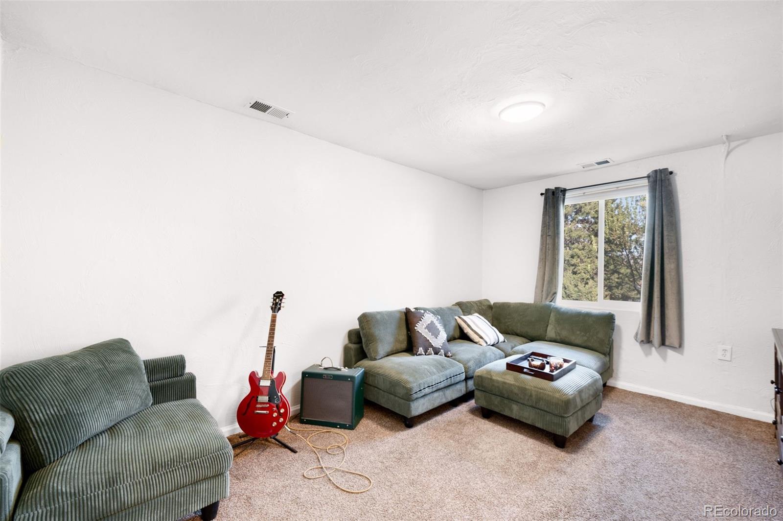 3613 N Harrison Street Denver CO 80205