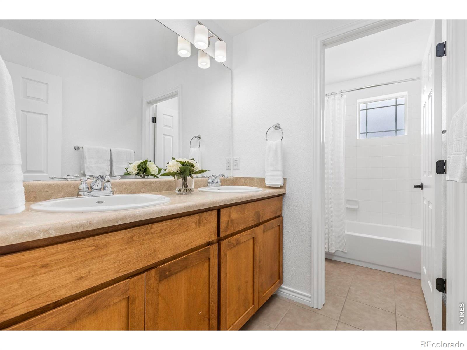 1833 Cheyenne Court Lafayette CO 80026