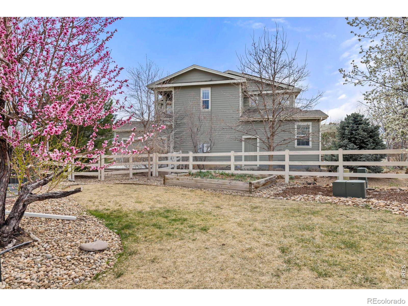 1833 Cheyenne Court Lafayette CO 80026