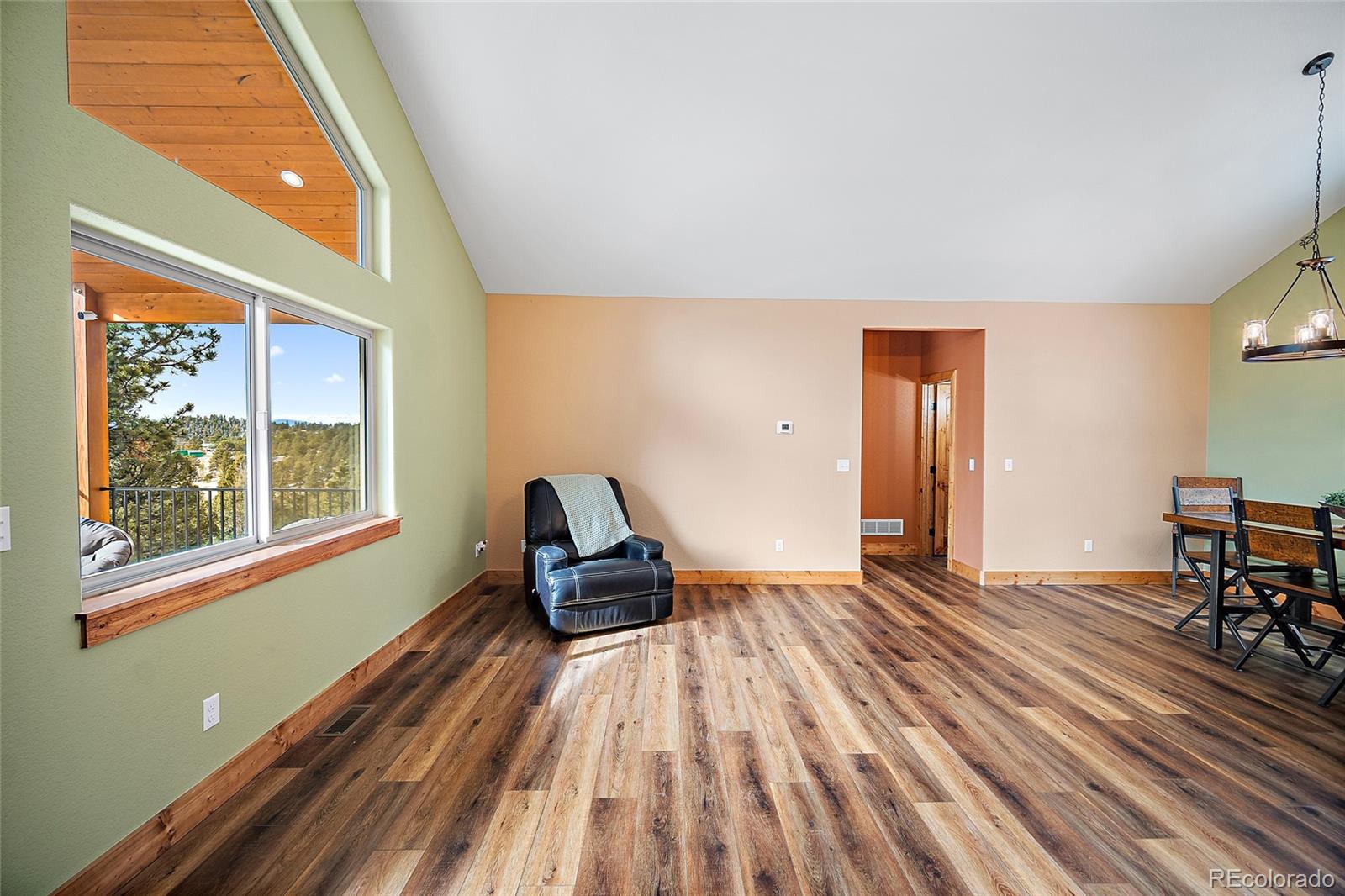 367 Cottonwood Lake Drive Divide CO 80814