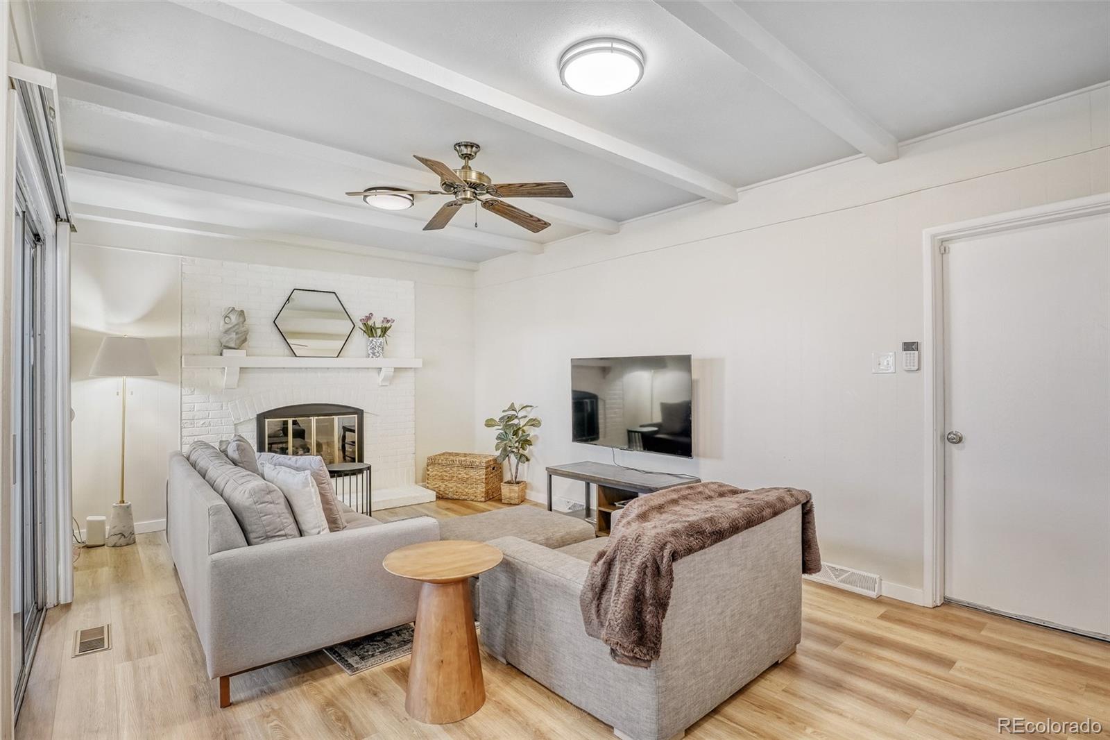 2923 S Reading Court Denver CO 80231