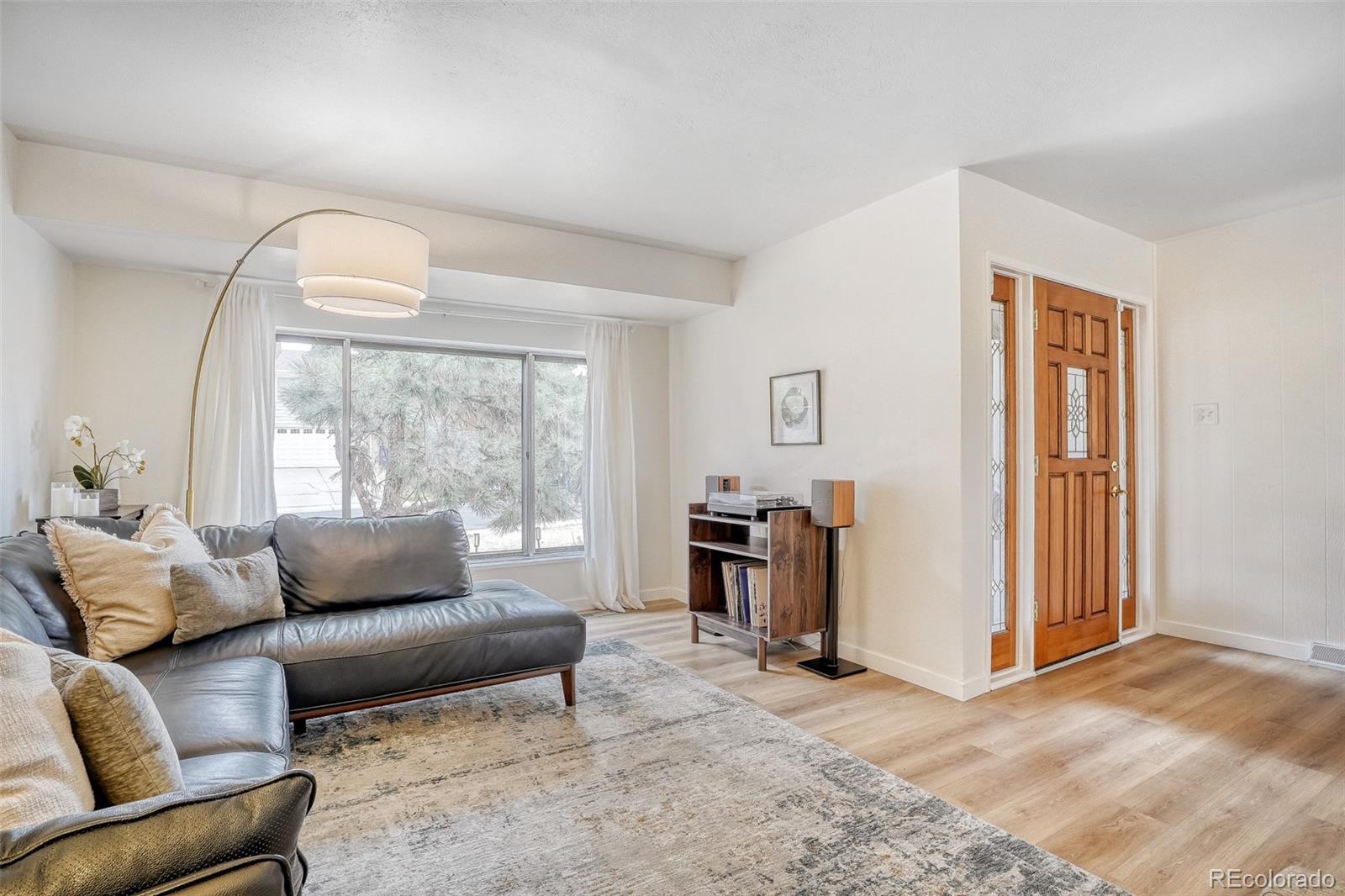 2923 S Reading Court Denver CO 80231