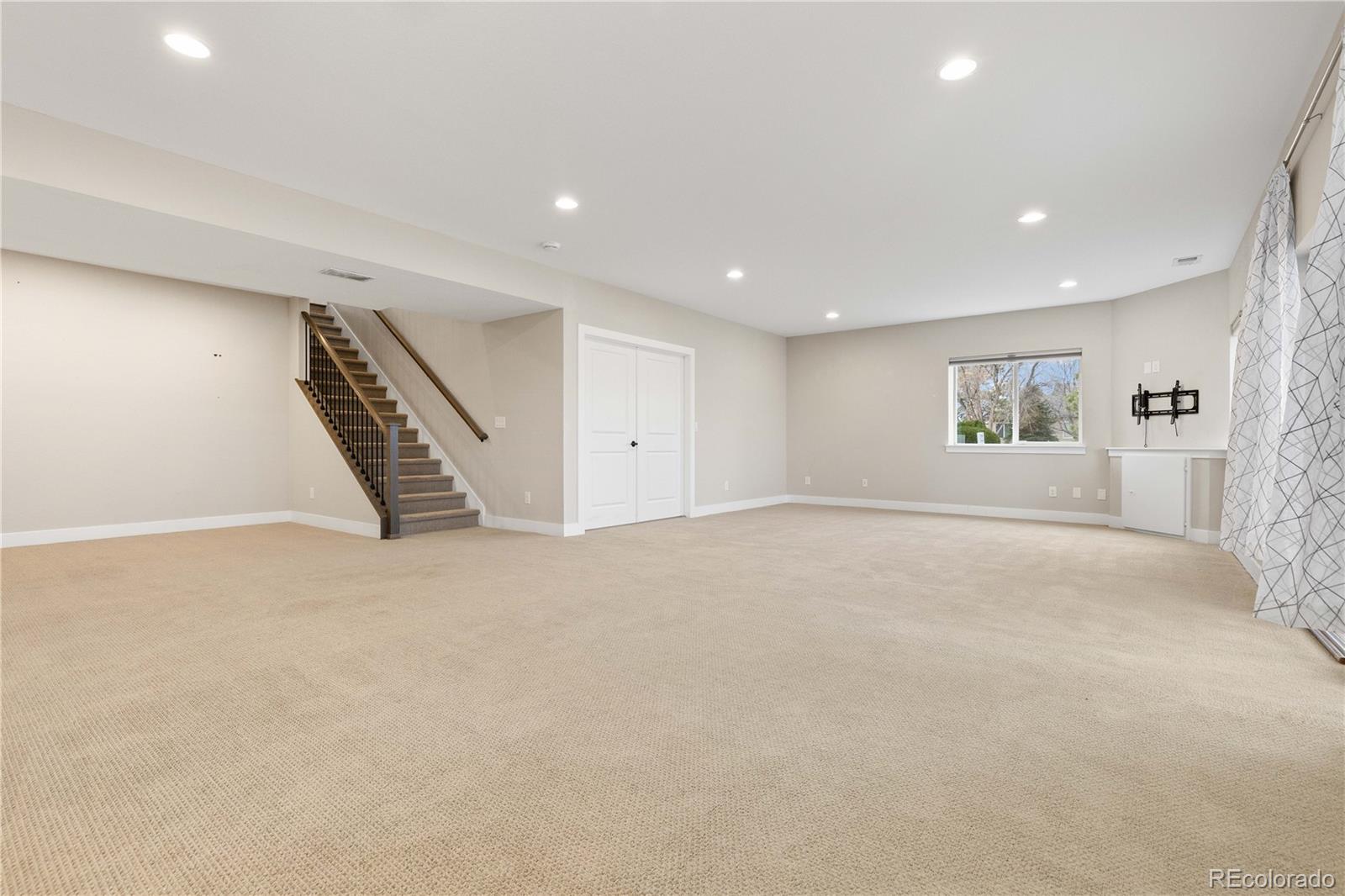 687 Easton Court Castle Rock CO 80104