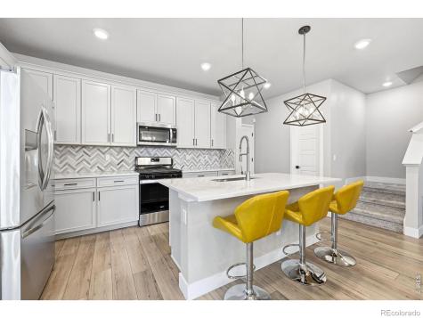 8453 Gladiola Court Arvada CO 80005