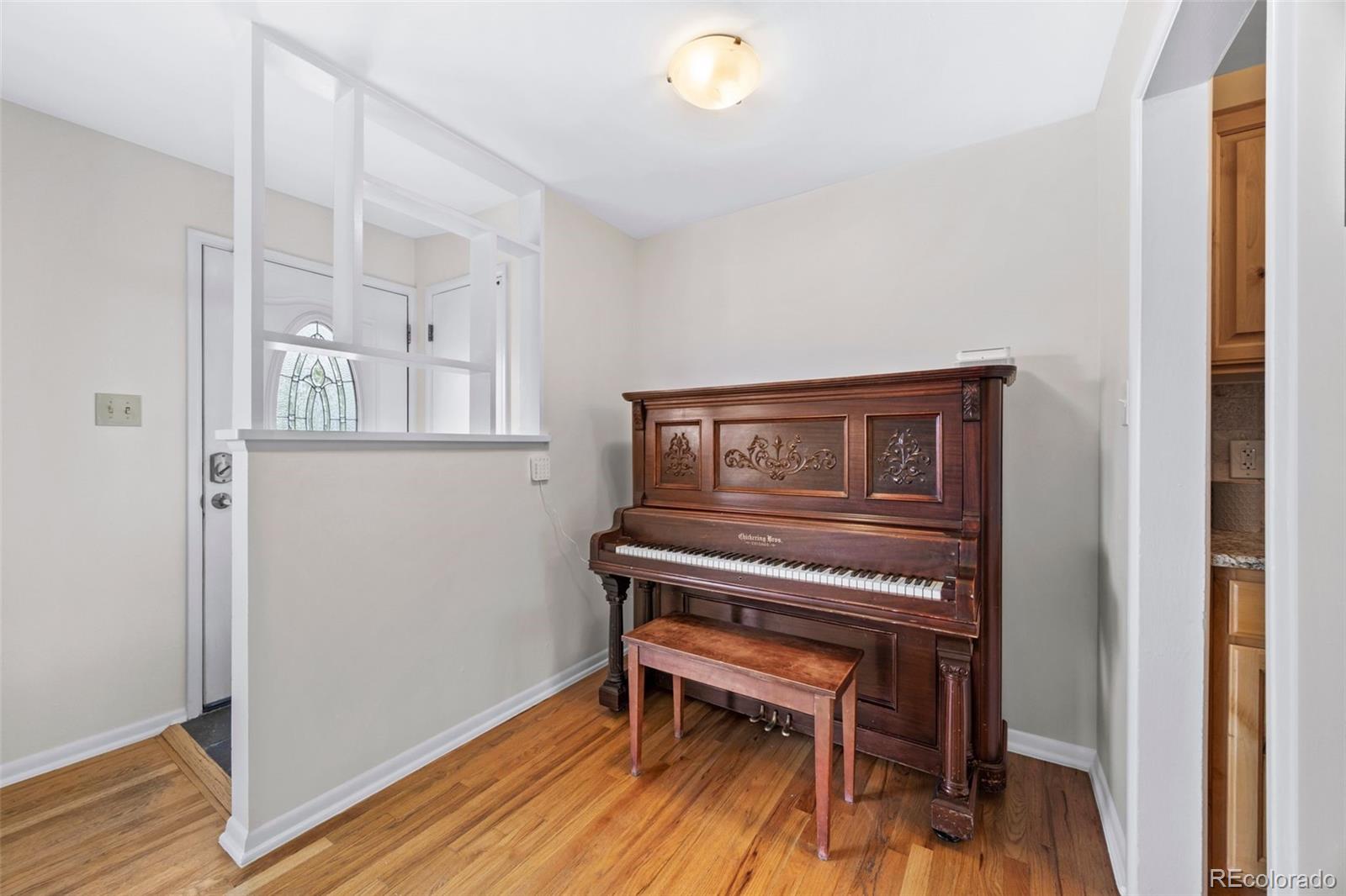 2631 S Newton Street Denver CO 80219