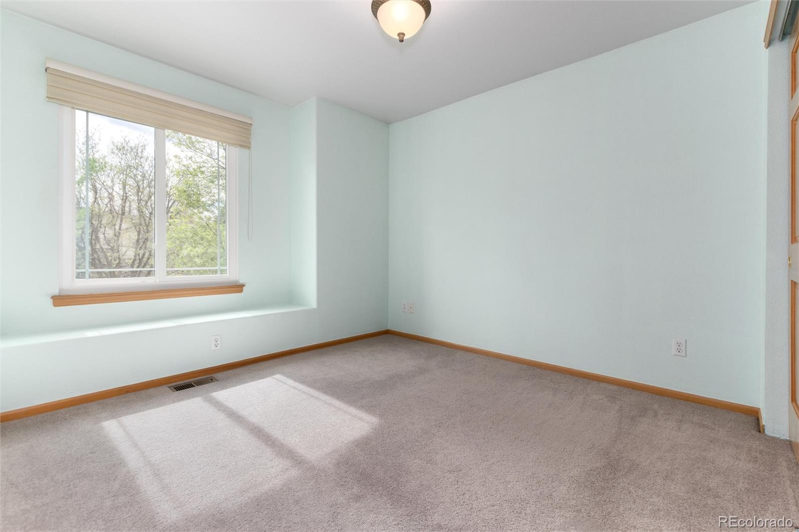5386 S Gray Street Littleton CO 80123