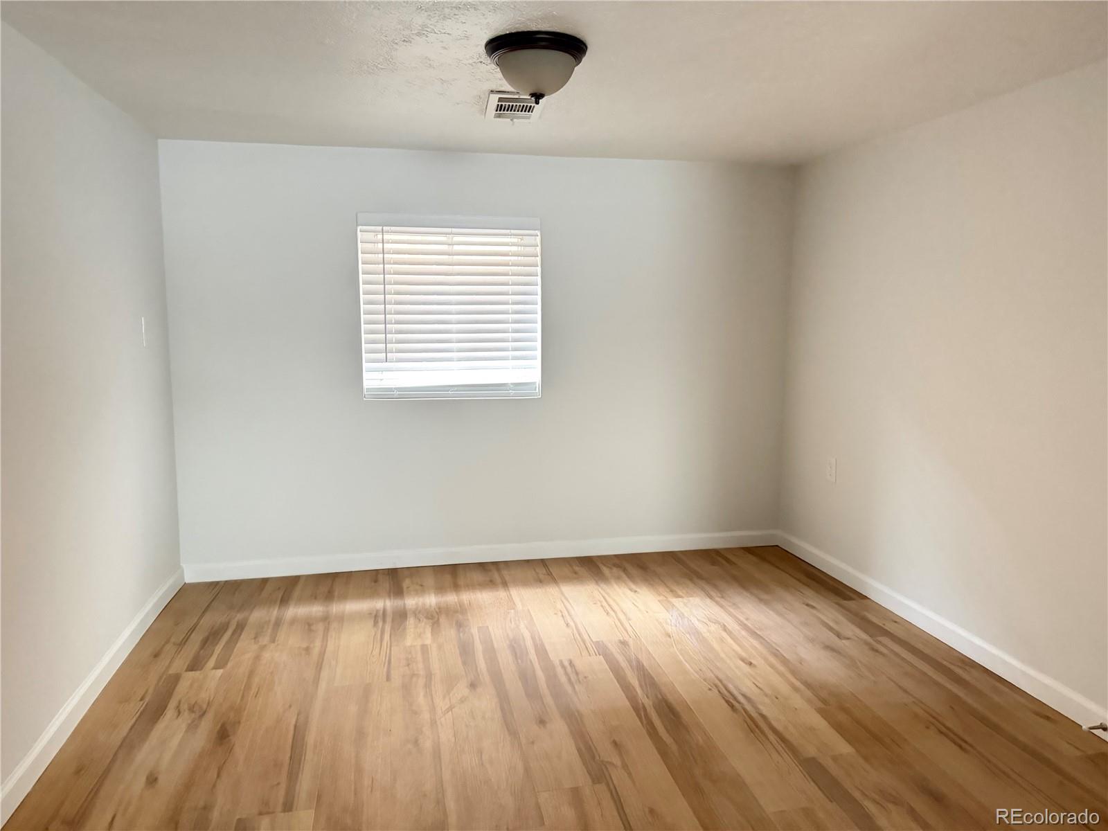 1092 S Newton Street Denver CO 80219