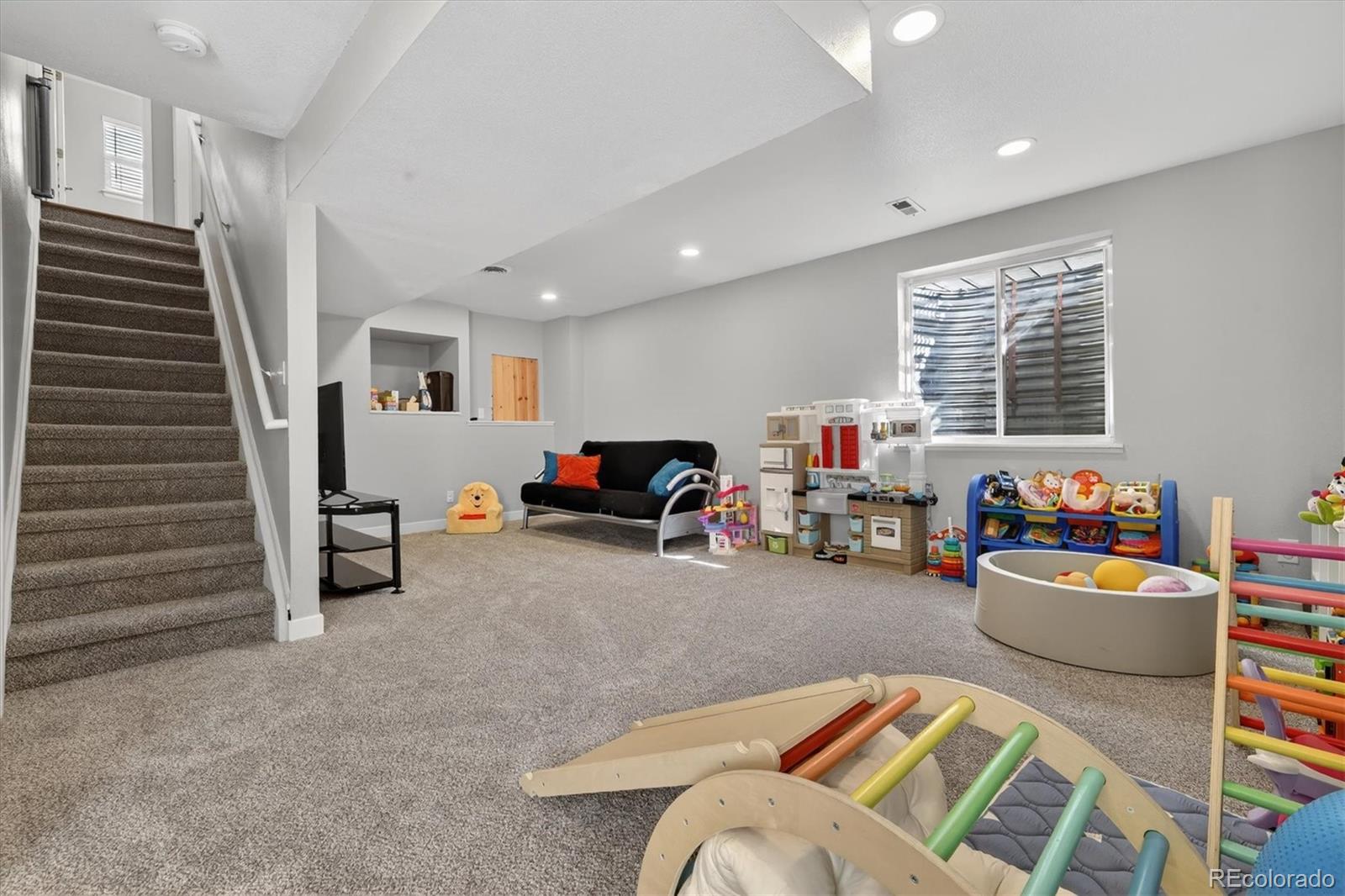 9619 Newcastle Drive Highlands Ranch CO 80130
