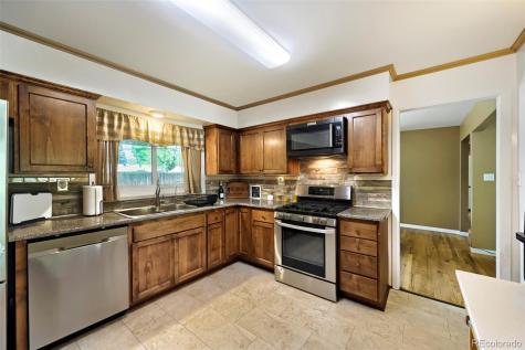 430 Hackberry Drive Colorado Springs CO 80911