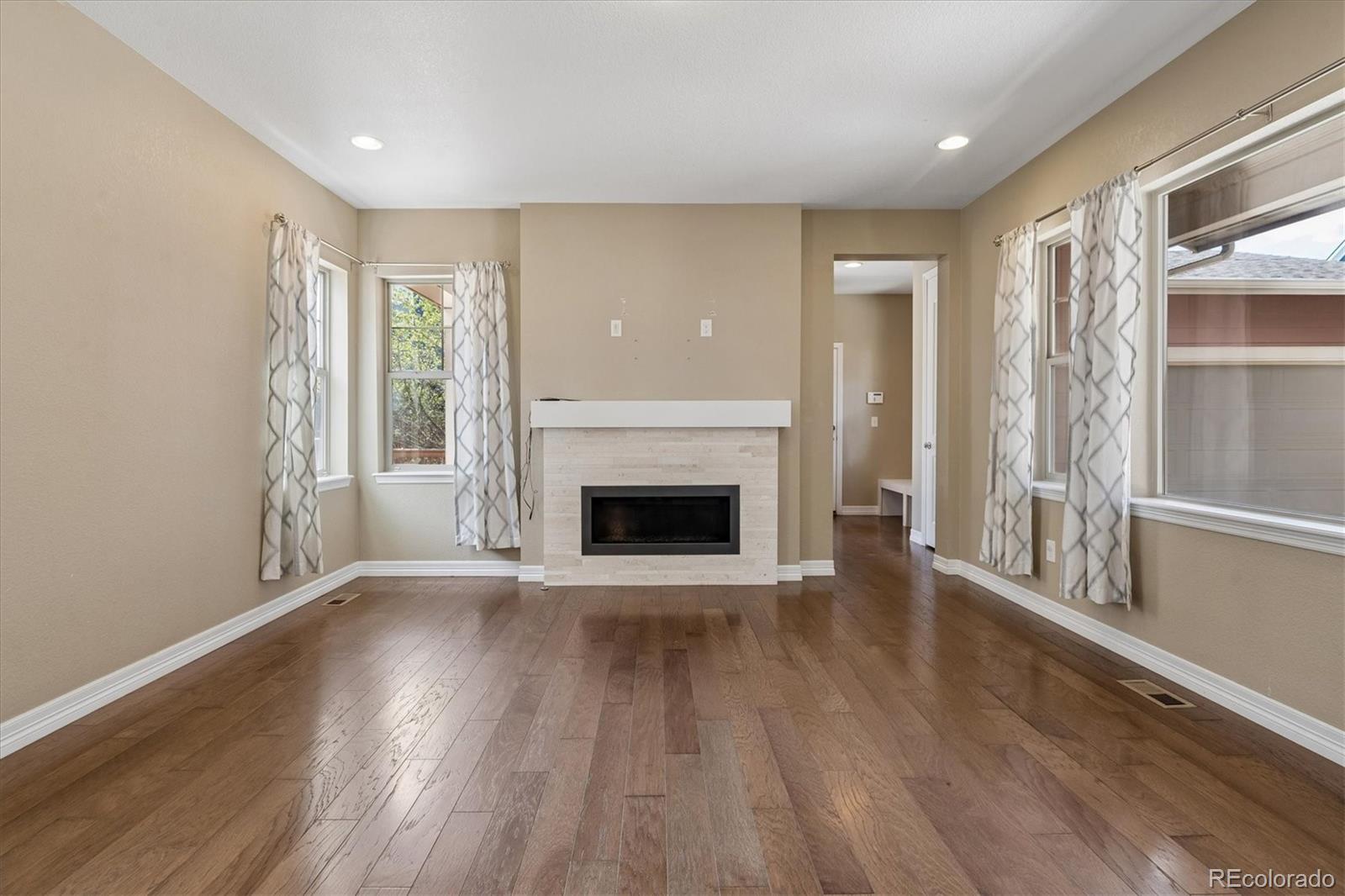 8404 E 55th Place Denver CO 80238
