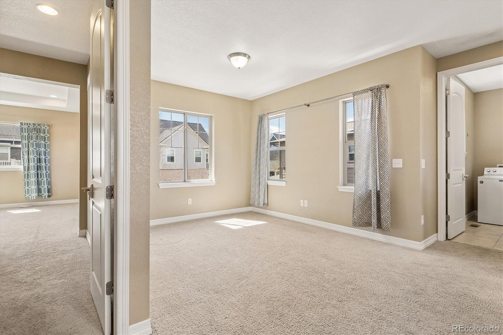8404 E 55th Place Denver CO 80238