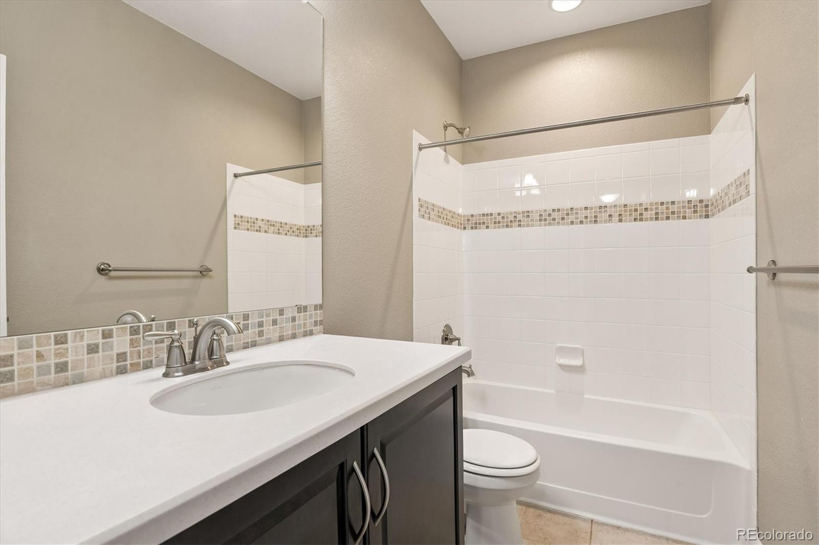 8404 E 55th Place Denver CO 80238