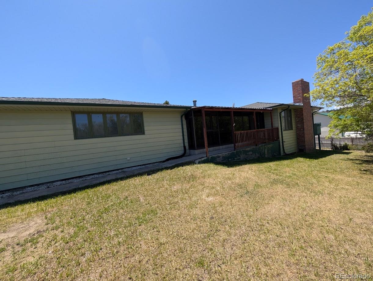 327 S Pine Street Elizabeth CO 80107