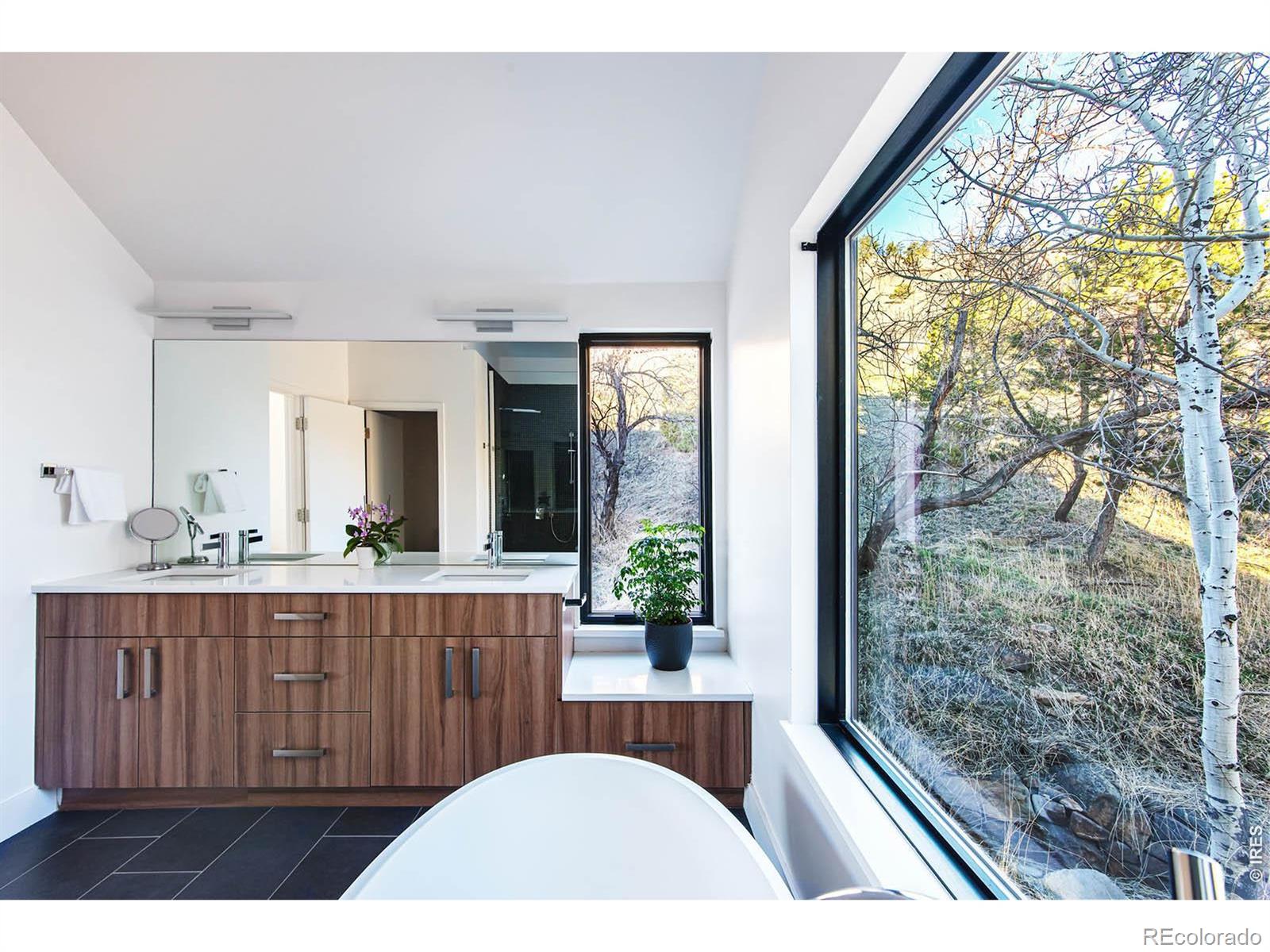 210 Cactus Court Boulder CO 80304