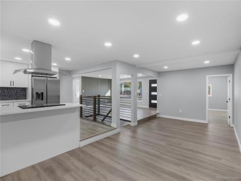 951 E 10th Avenue Broomfield CO 80020