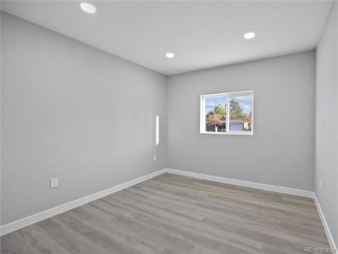 951 E 10th Avenue Broomfield CO 80020