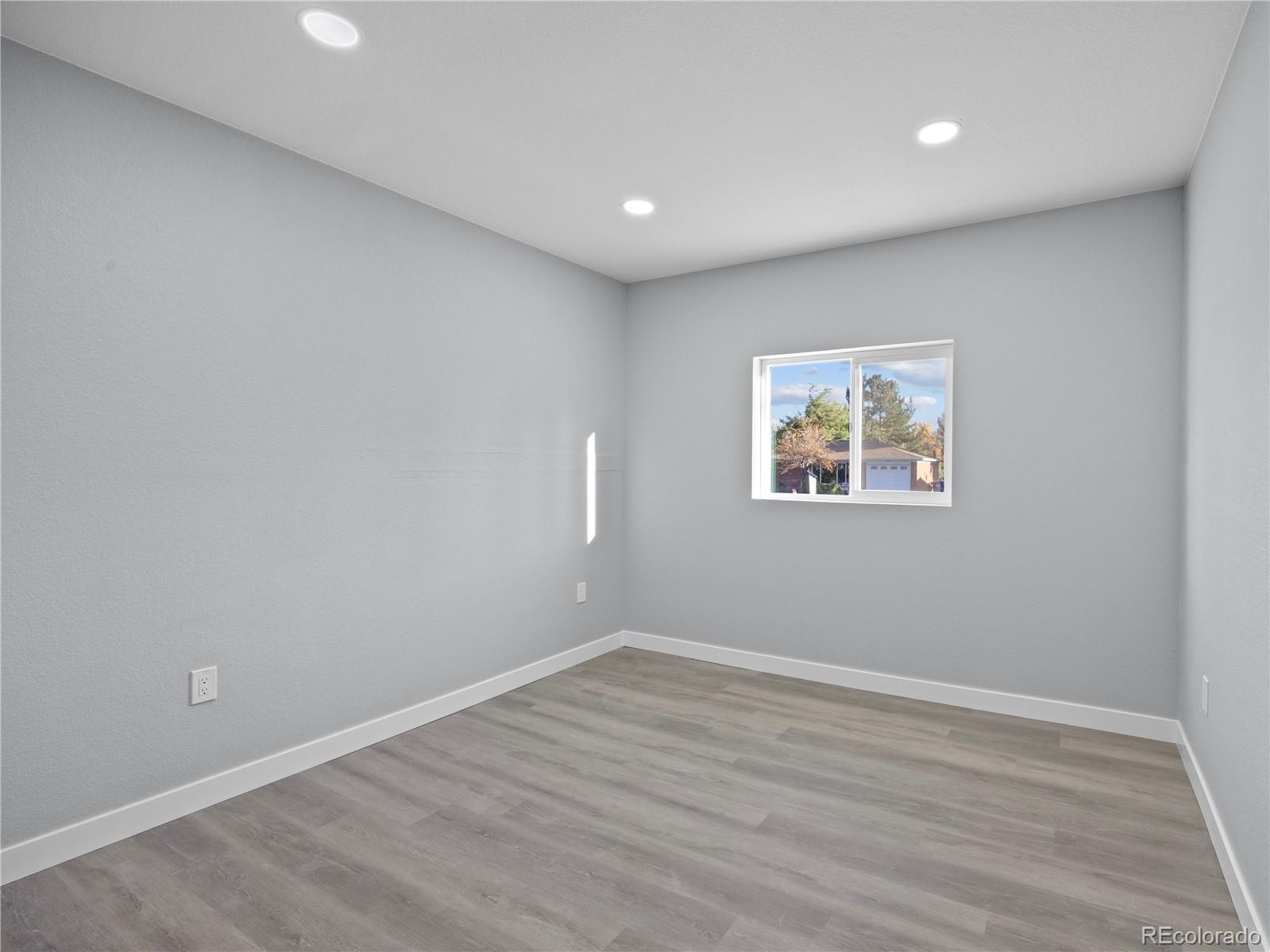 951 E 10th Avenue Broomfield CO 80020