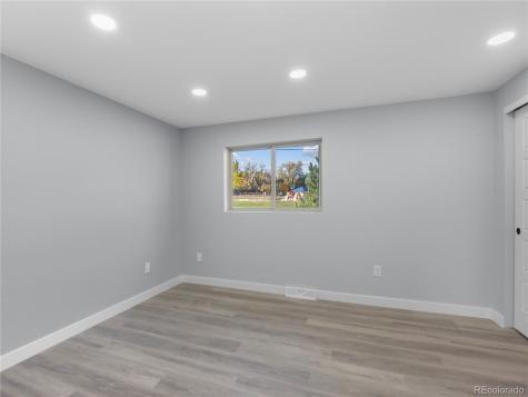 951 E 10th Avenue Broomfield CO 80020