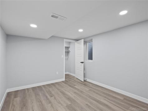 951 E 10th Avenue Broomfield CO 80020