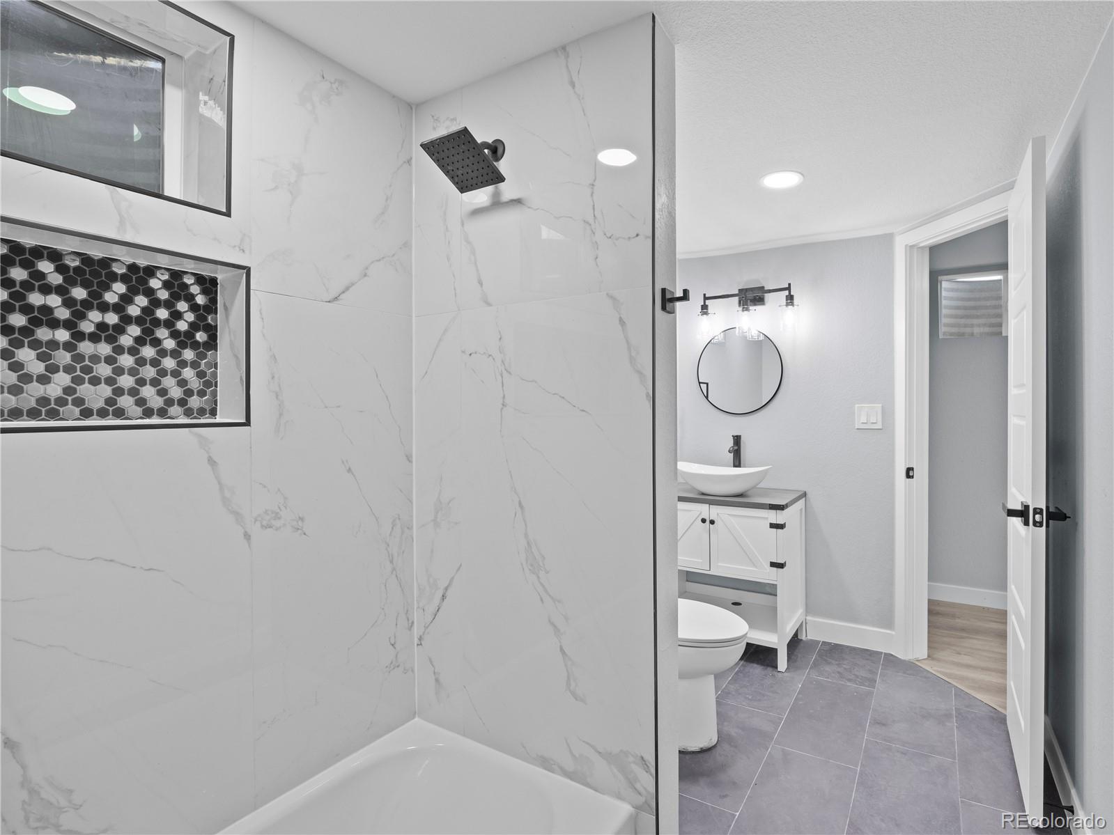 951 E 10th Avenue Broomfield CO 80020