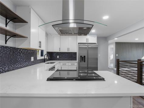 951 E 10th Avenue Broomfield CO 80020