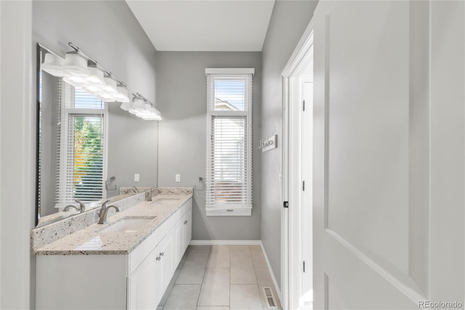 5201 E Otero Place Centennial CO 80122