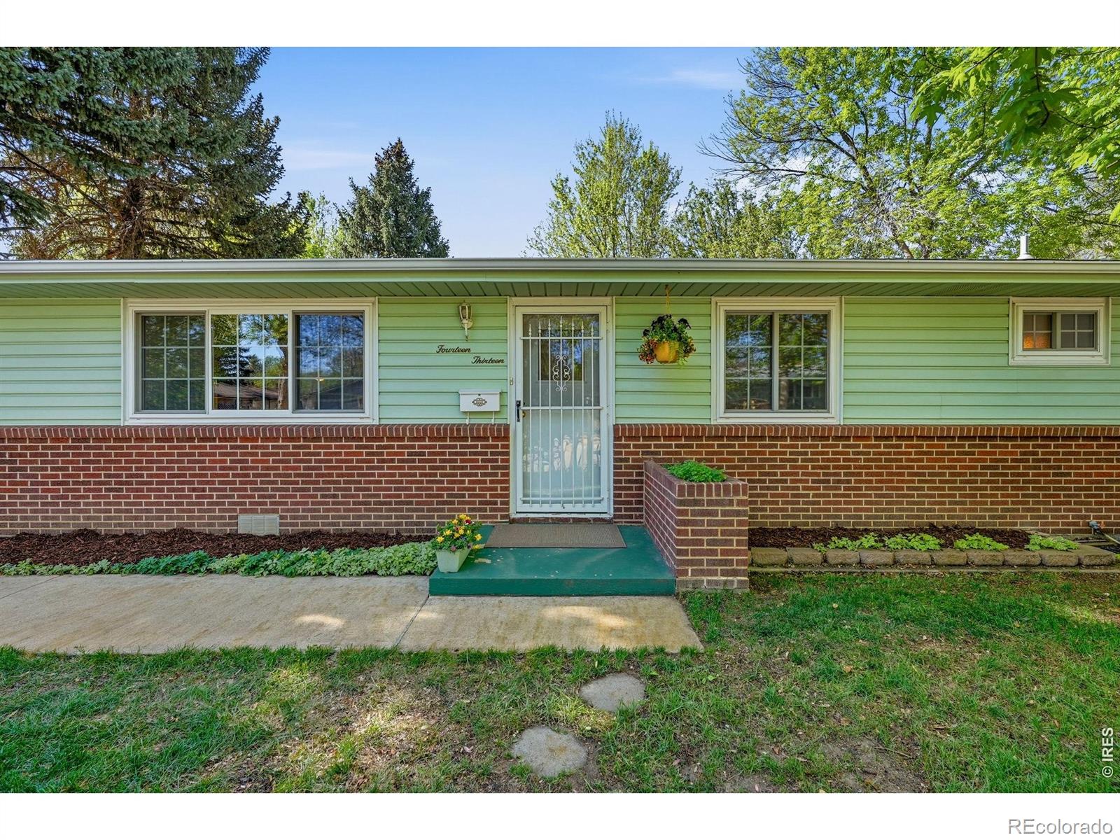1413 Sharpe Place Longmont CO 80501
