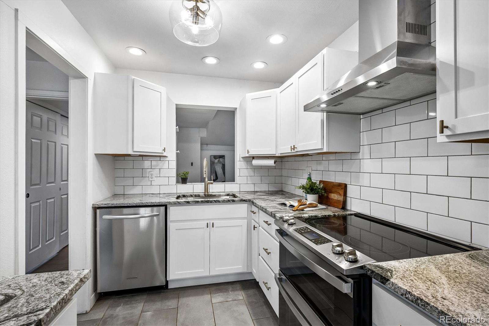 4995 Julian Street Denver CO 80221