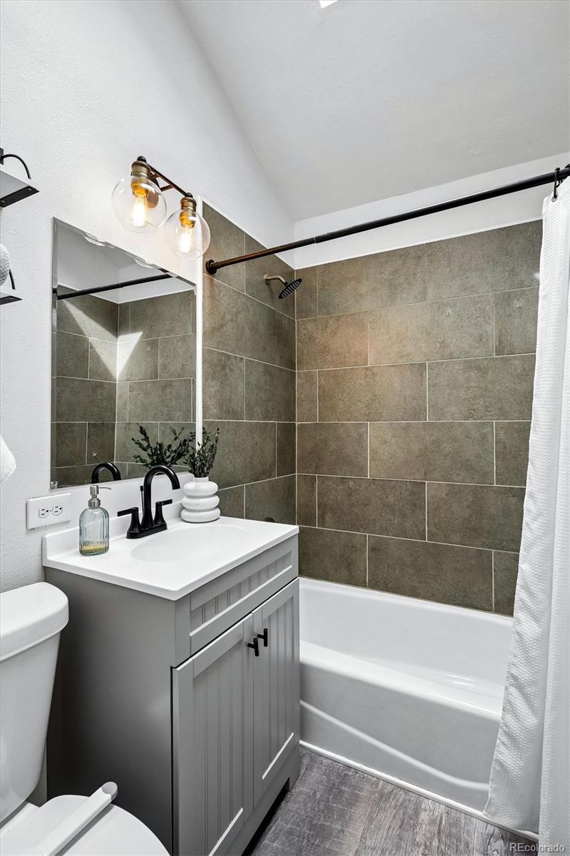 4995 Julian Street Denver CO 80221