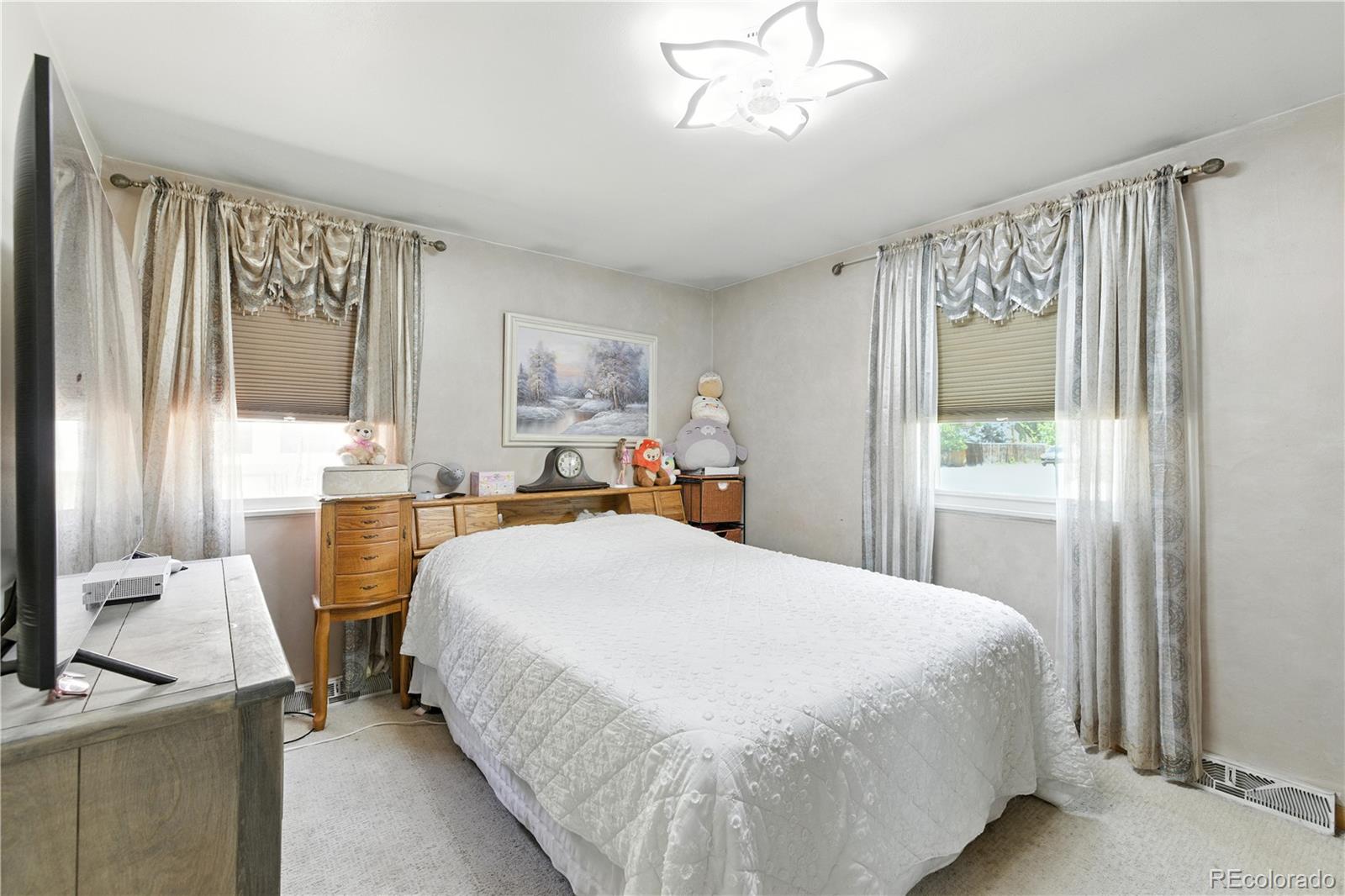 6890 W 55th Place Arvada CO 80002