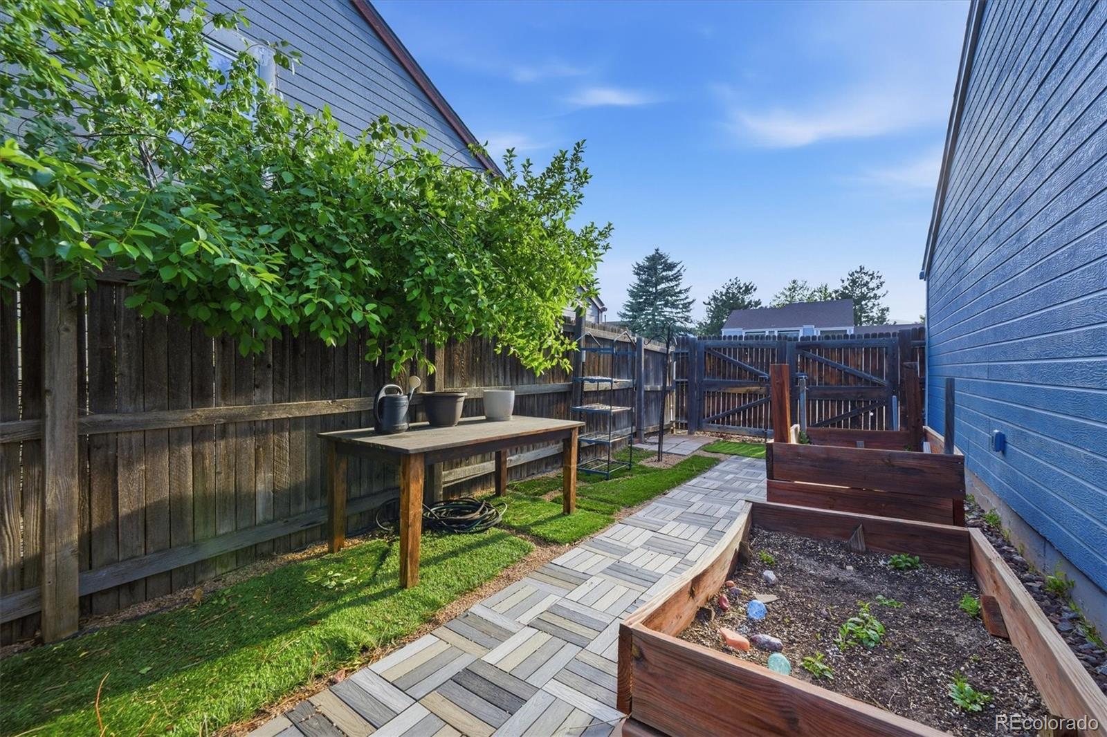6054 S Taft Way Littleton CO 80127
