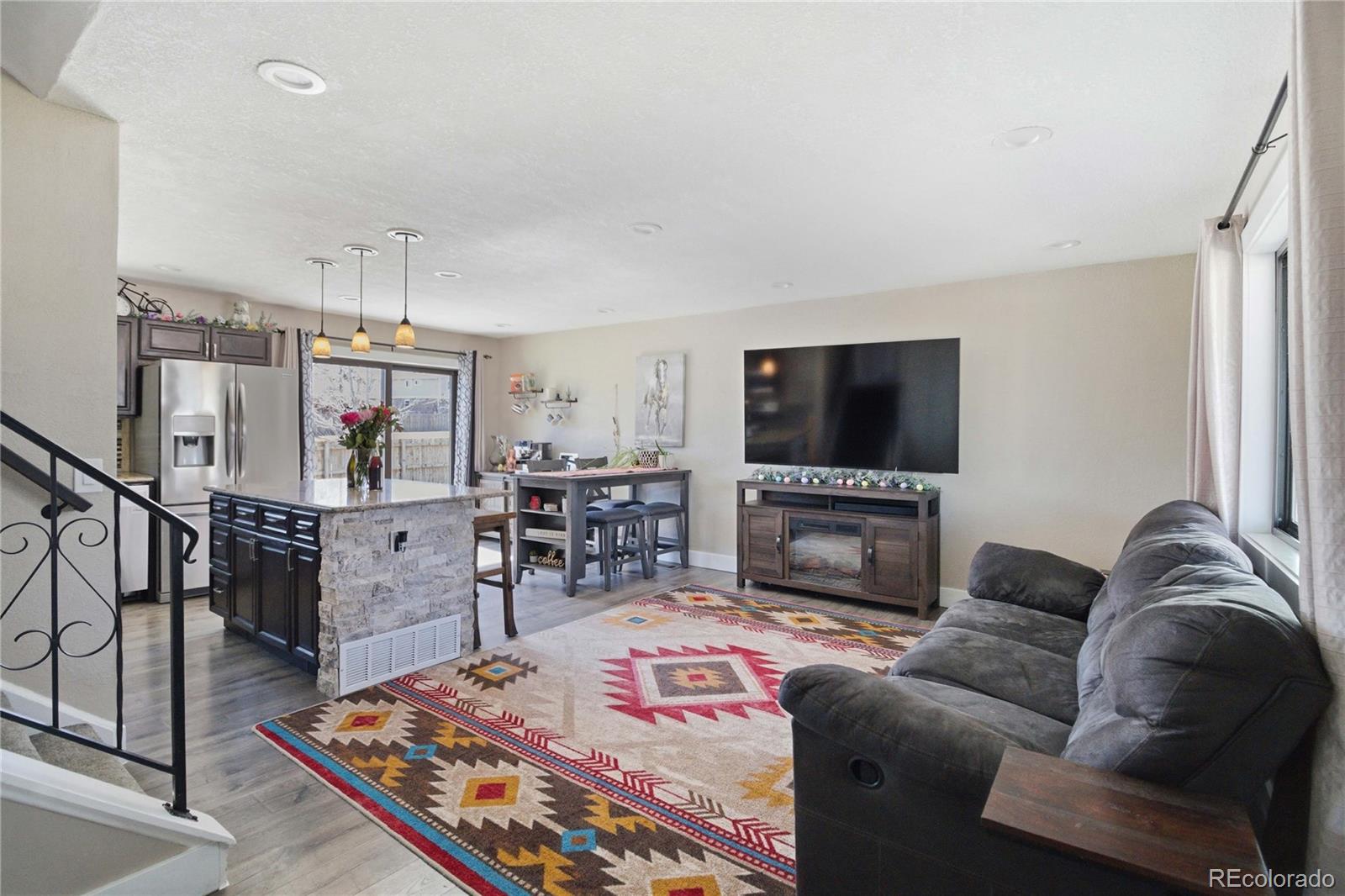 9724 W Polk Place Littleton CO 80123