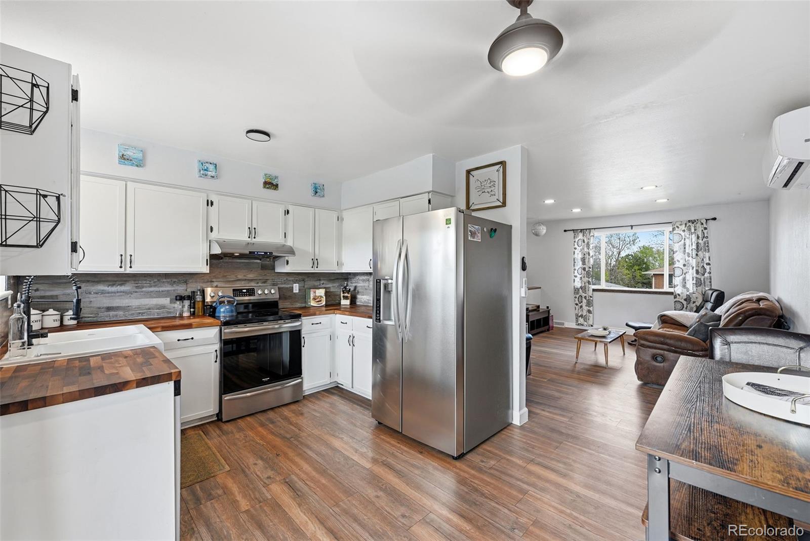 971 S Yarrow Street Denver CO 80226