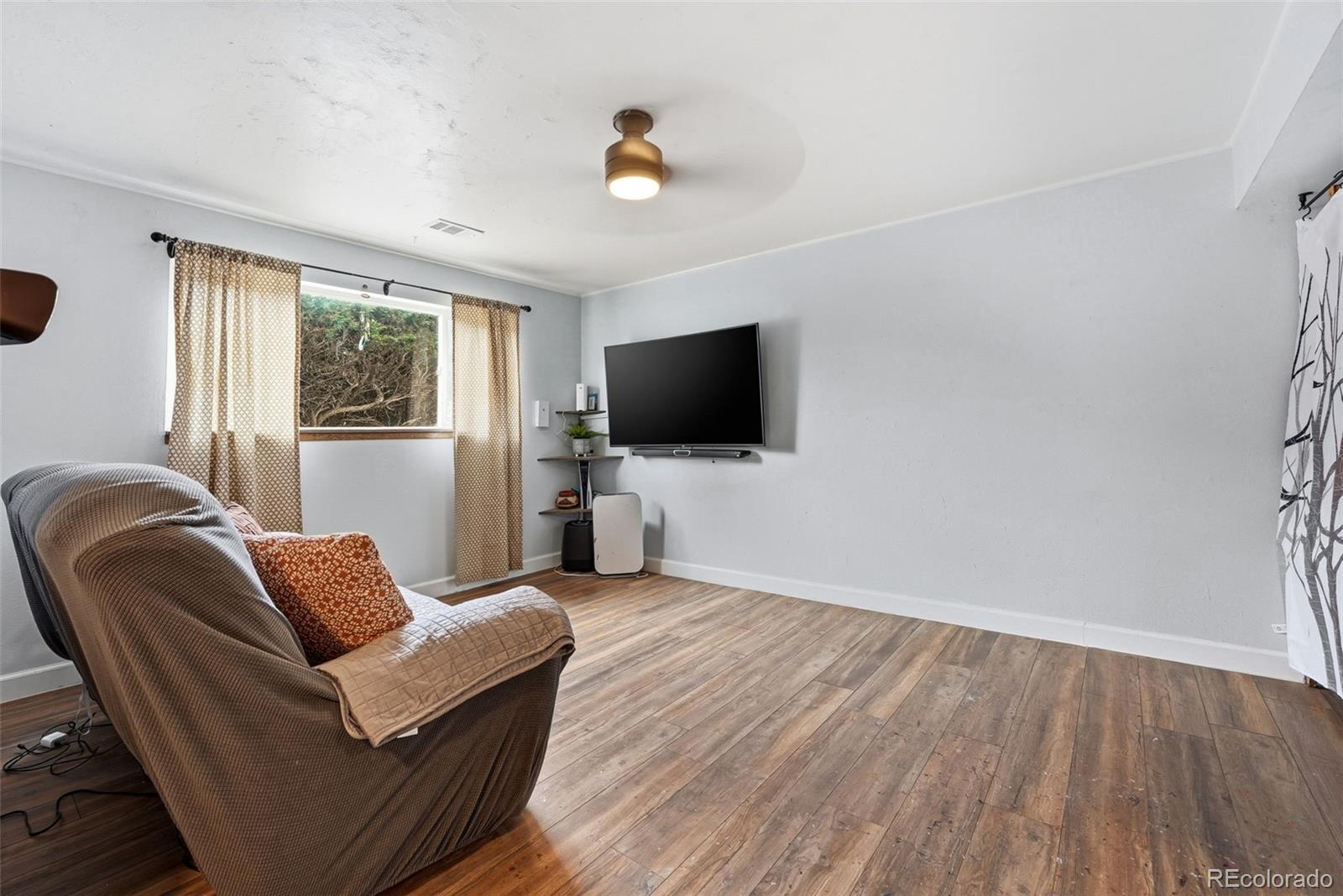 971 S Yarrow Street Denver CO 80226