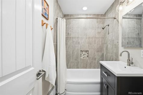 5140 S Logan Street Littleton CO 80121