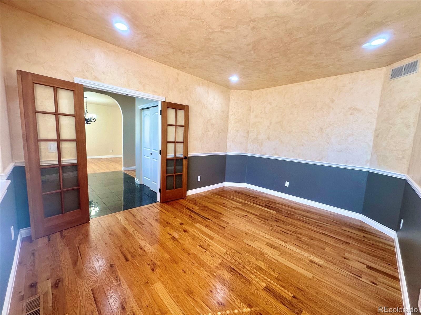 1271 S Ammons Street S Lakewood CO 80232