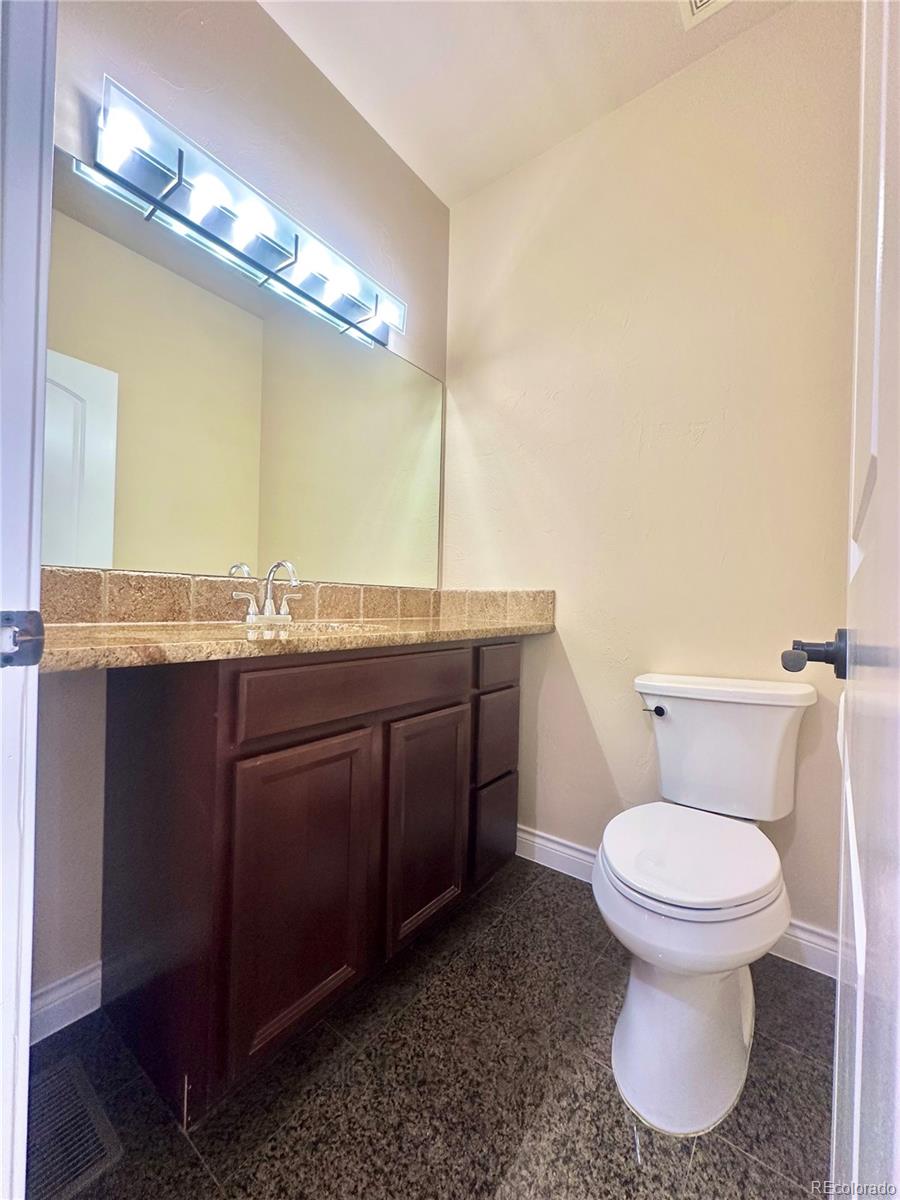 1271 S Ammons Street S Lakewood CO 80232
